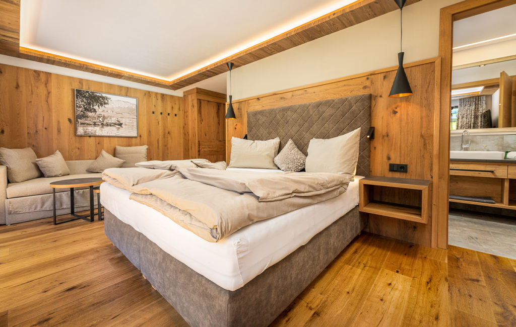alpengasthof_schneeberg_thiersee_kaiserzimmer_DSC2491-Bearbeitet